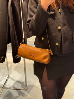 حقيبة ميو ميو الجلدية من نابا | حقيبة يد ميو ميو (متعددة الألوان)