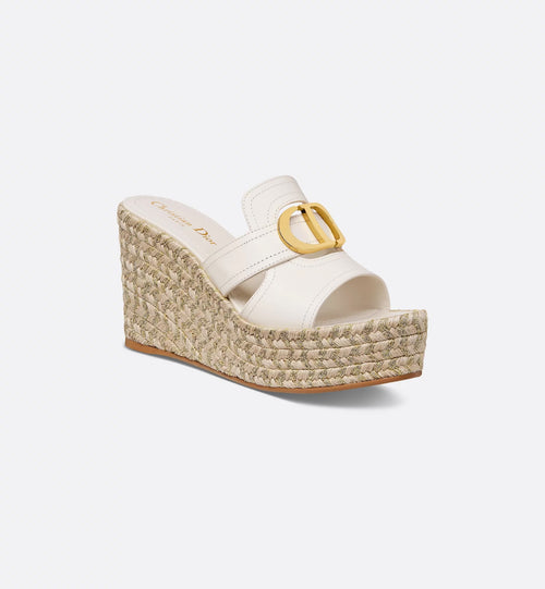 صندل كريستيان ديور 30 مونتين بكعب إسفيني للنساء | صندل ديور ذو نعل سميك (متعدد الألوان)