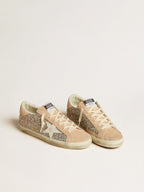 GOLDEN GOOSE Women’s Super - Star in silver glitter with leather star and heel tab | 黃金鵝 女款 Super - Star 銀色亮片款,搭配皮革星星與後跟標籤(粉色與米色) - LondonKelly 英國名牌代購