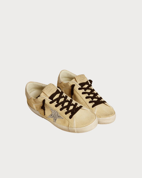 GOLDEN GOOSE Women's Super - Star LTD in suede with glitter star and leather heel tab | 黃金鵝 女款 Super - Star LTD 採用麂皮材質,搭配亮片星星與皮革後跟(米色) - LondonKelly 英國名牌代購