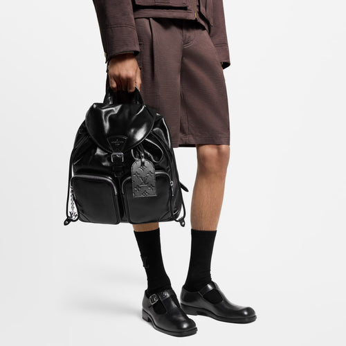 حقيبة ظهر LOUIS VUITTON M13983 للرجال Montsouris Cargo | حقيبة ظهر لويس فيتون للرجال (أسود)