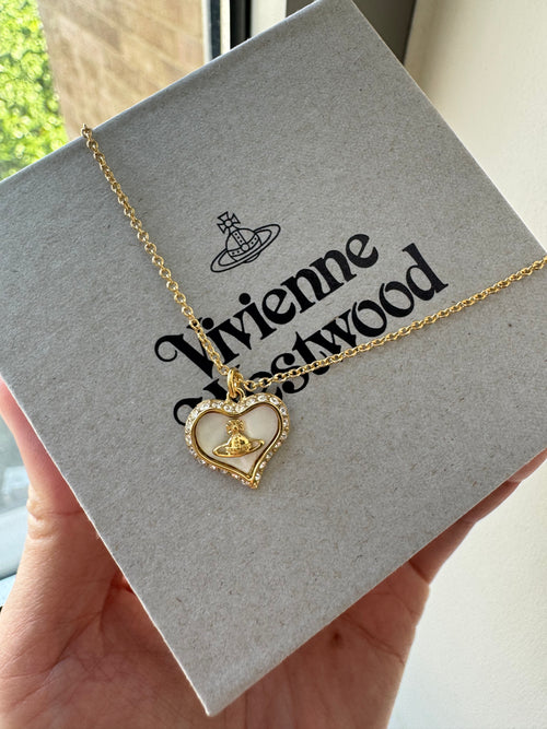VIVIENNE WESTWOOD Petra Pendant Necklace | Queen Mother West Heart-Shaped Necklace (Multicolor)