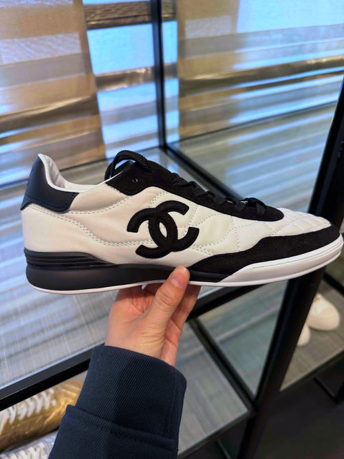 CHANEL G47274 Trainer Suede & Calfskin(Black & White)