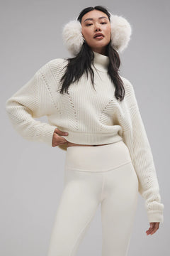 ALO YOGA Winter Magic Cashmere Turtleneck  | 羊絨高領毛衣 (多色)