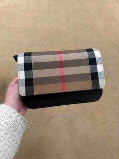 BURBERRY Crossbody Bag Leather(Mini/3 Colors) - LONDONKELLY 英國名牌代購