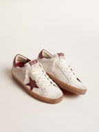 GOLDEN GOOSE Super - Star in white suede with burgundy leather star and heel tab | 黃金鵝 Super - Star 白色麂皮款，搭配酒紅色皮革星星與後跟標籤（白色） - LondonKelly 英國名牌代購