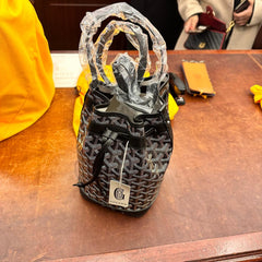 [預訂款] GOYARD Petit Flot Bucket Bag | 戈雅 水桶袋 (多色) - LondonKelly 英國名牌代購